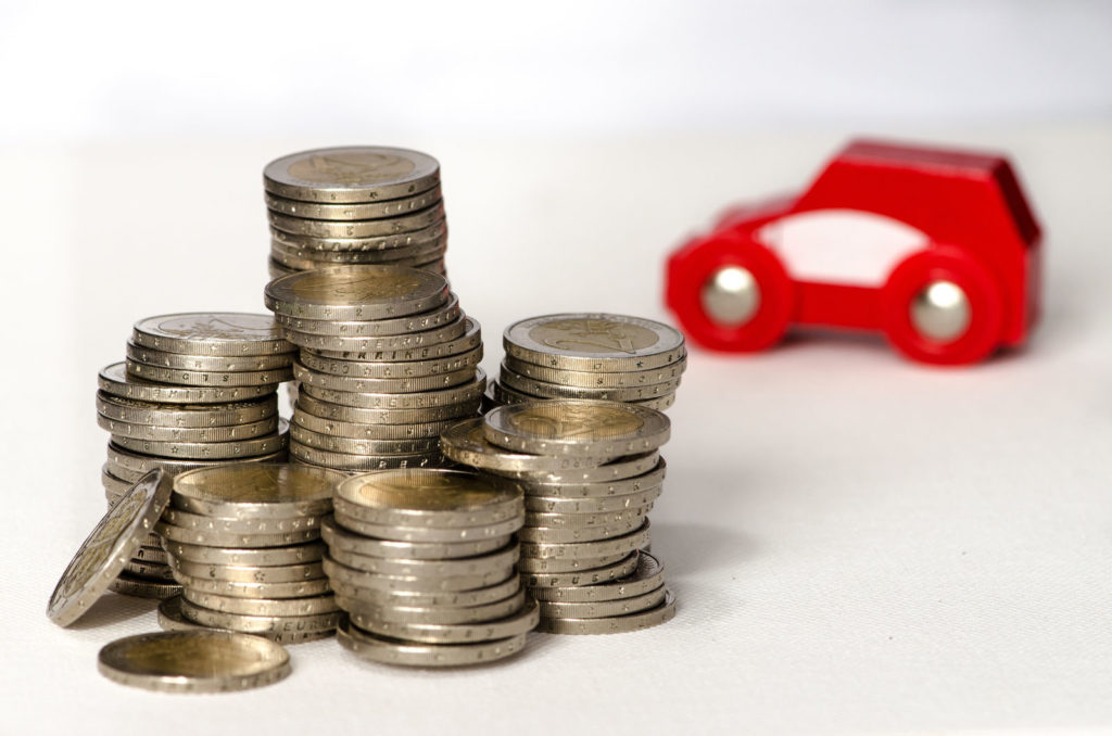 Can car insurance charge a cancellation fee?